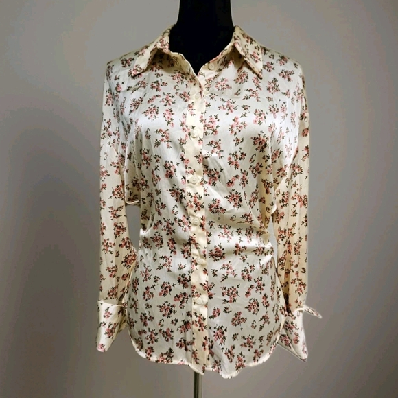 Zara Floral Blouse-Size Medium - Picture 1 of 16